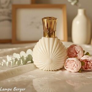 Authentic Vintage Lampe Berger Milk Glass Swirl Fragrance Lamp